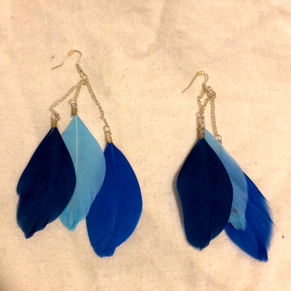 FEATHER EARRINGS